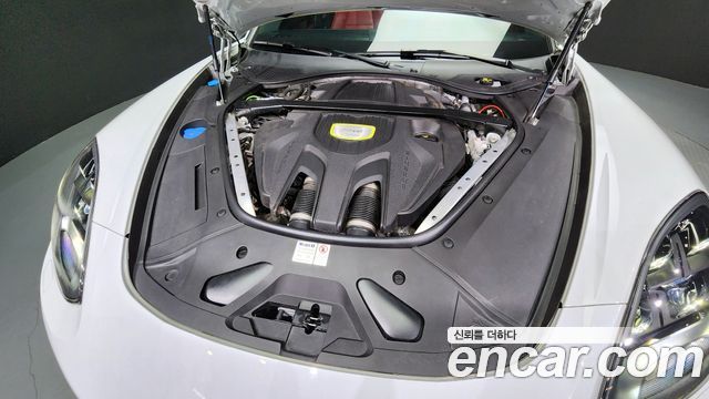 Porsche Panamera (971) 2.9 AWD E-Hybrid 2020 — фото 6