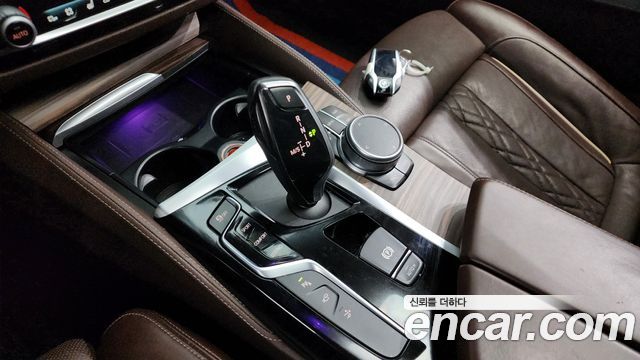 BMW 6 Series GT (G32) 630i xDrive M Sport 2020 — фото 9