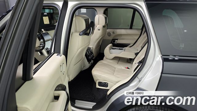 Land Rover Range Rover (IV) 3.0 TDV6 Vogue SE DIESEL 2014 — фото 11