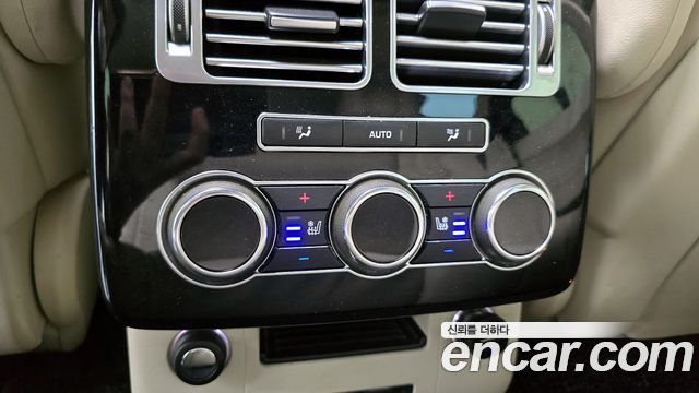 Land Rover Range Rover (IV) 3.0 TDV6 Vogue SE DIESEL 2014 — фото 18
