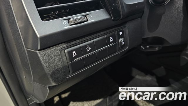KG Mobility (SsangYong) Rexton Sports Khan Diesel 2.2 4WD Prestige 2022 — фото 20