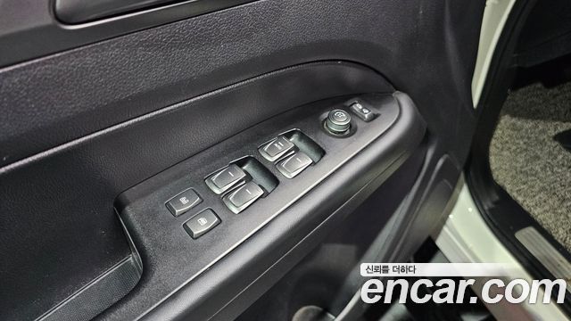 KG Mobility (SsangYong) Rexton Sports Khan Diesel 2.2 4WD Prestige 2022 — фото 21