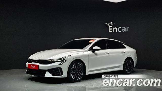 Kia K5 (III) 1.6 Turbo Signature 2024 — фото 1