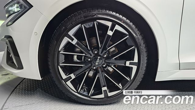 Kia K5 (III) 1.6 Turbo Signature 2024 — фото 5