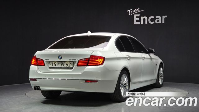 BMW 5 Series (F10) 528i xDrive Luxury 2015 — фото 2