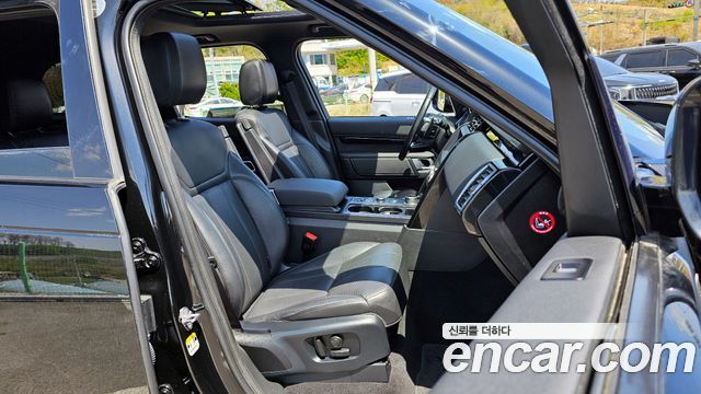Land Rover Discovery 5 2.0 SD4 SE 2019 — фото 10
