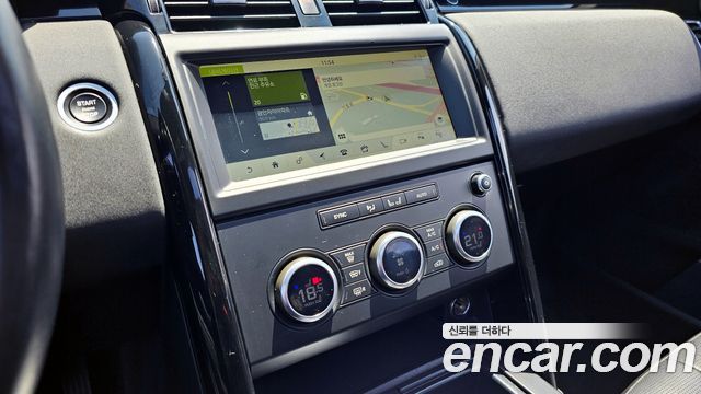 Land Rover Discovery 5 2.0 SD4 SE 2019 — фото 15
