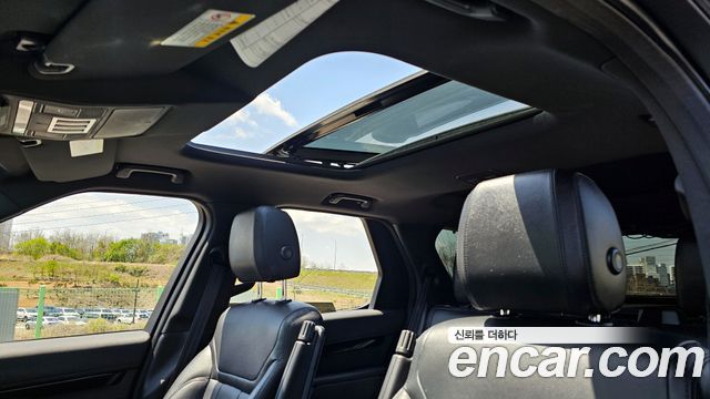 Land Rover Discovery 5 2.0 SD4 SE 2019 — фото 19
