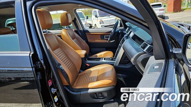 Land Rover Discovery Sport 2.0 TD4 HSE Luxury 2019 — фото 10