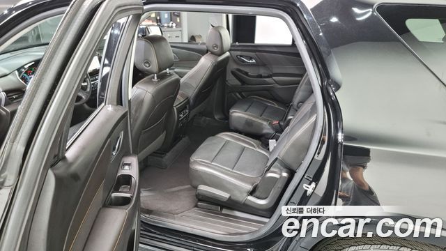 Chevrolet Traverse 3.6 AWD Redline 2020 — фото 11
