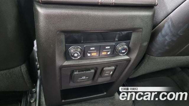 Chevrolet Traverse 3.6 AWD Redline 2020 — фото 18