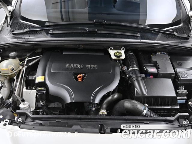 Peugeot 308CC 2.0 HDi First Generation 2014 — фото 6