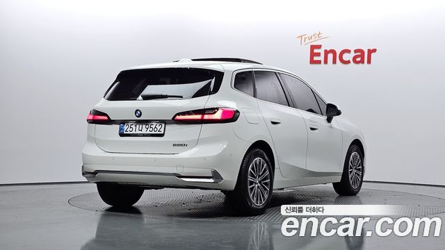 BMW 2 Series Active Tourer (U06) 220i Luxury 2025 — фото 2