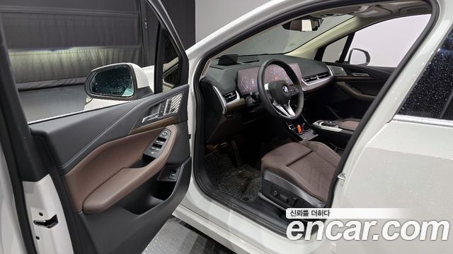 BMW 2 Series Active Tourer (U06) 220i Luxury 2025 — фото 11