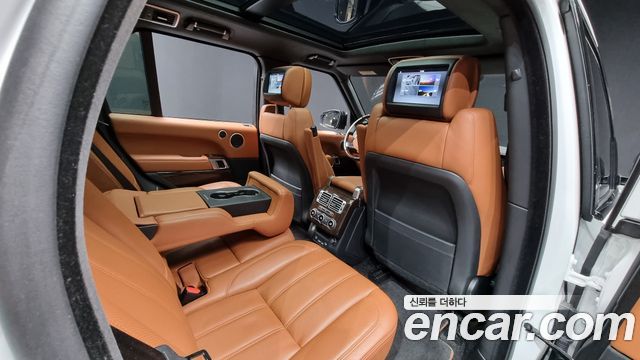 Land Rover Range Rover (IV) 5.0 SC AB 2017 — фото 16