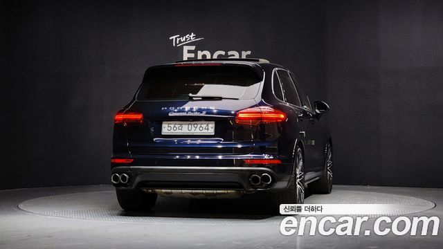 Porsche Cayenne 4.8 Turbo S 958 2016 — фото 4