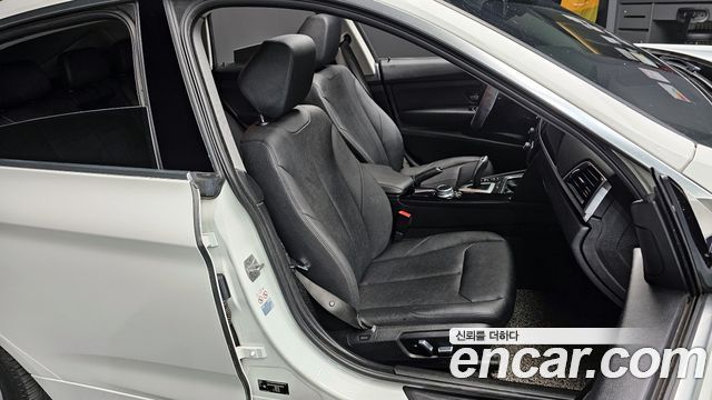 BMW 3 Series GT (F34) GT 320d Premium 2020 — фото 10