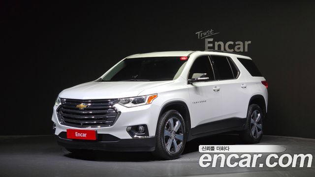 Chevrolet Traverse 3.6 AWD LT Leather Premium 2021 — фото 1