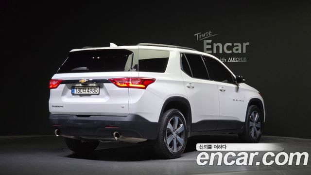 Chevrolet Traverse 3.6 AWD LT Leather Premium 2021 — фото 2