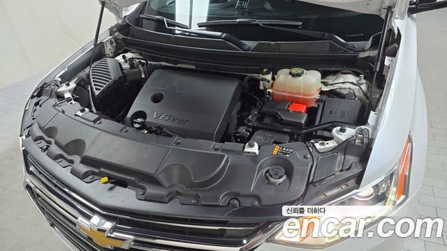 Chevrolet Traverse 3.6 AWD LT Leather Premium 2021 — фото 6