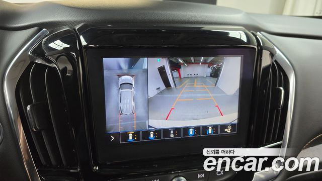 Chevrolet Traverse 3.6 AWD LT Leather Premium 2021 — фото 15