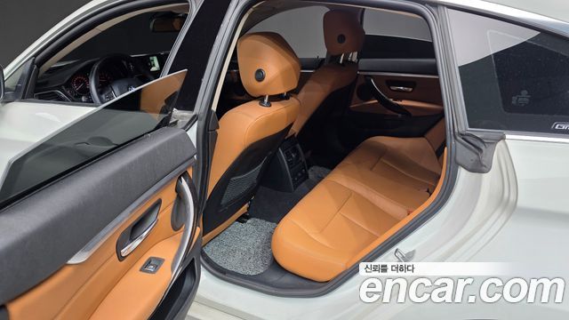 BMW 4 Series (F32) 420i Luxury GranCoupe 2018 — фото 18