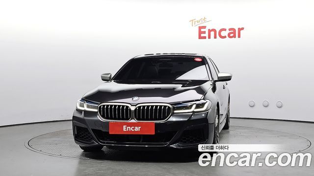 BMW 5 Series (G30) M550i xDrive 2021 — фото 3