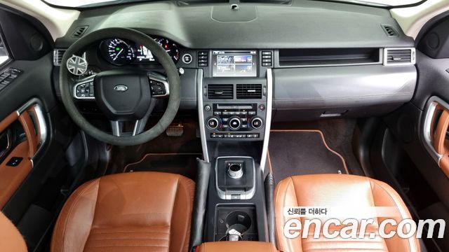 Land Rover Discovery Sport 2.0 TD4 HSE Luxury 2016 — фото 7