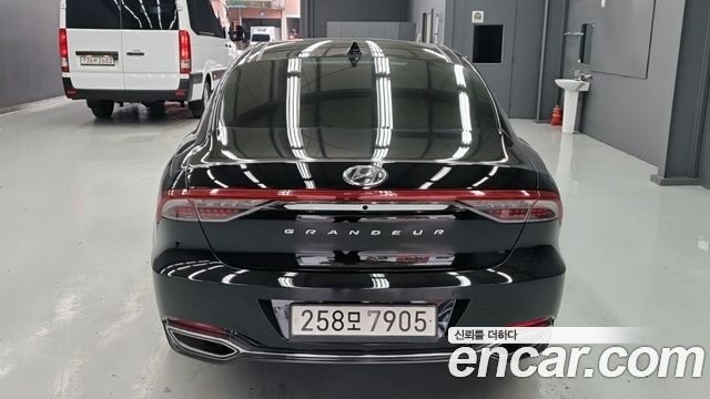 Hyundai Grandeur (IG) 2.5 Exclusice 2022 — фото 4