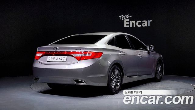 Hyundai Grandeur (HG) HG240 Modern 2013 — фото 2