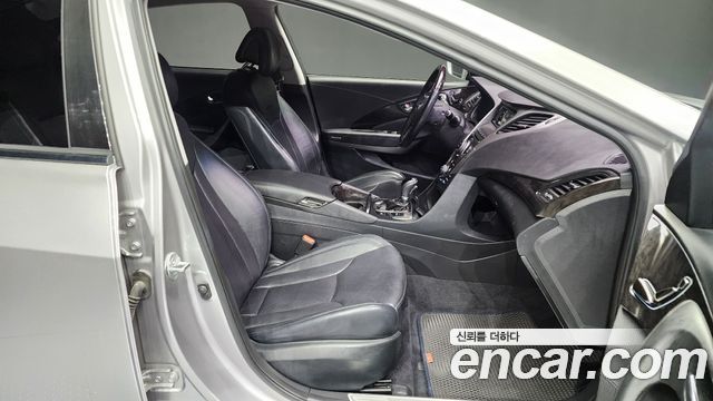 Hyundai Grandeur (HG) HG240 Modern 2013 — фото 11