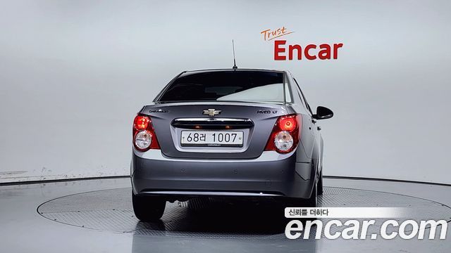 Chevrolet Aveo Sedan LT Luxury 2012 — фото 4