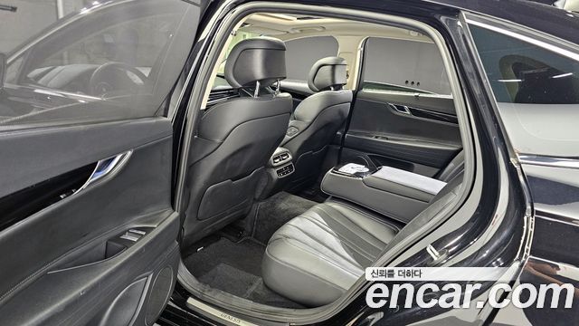 Genesis G80 (RG3) Gasoline 3.5 Turbo AWD 2022 — фото 11