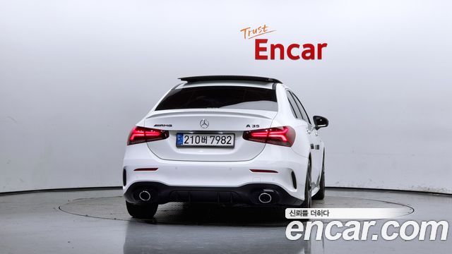 Mercedes-Benz A-Class (W177) AMG A35 4MATIC Sedan 2021 — фото 4