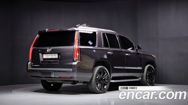 Cadillac Escalade 6.2 4th 2015 — фото 2