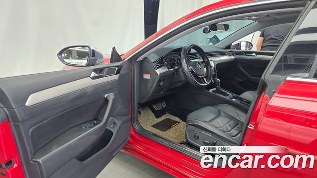 Volkswagen Arteon 2.0 TDI Premium 2018 — фото 10