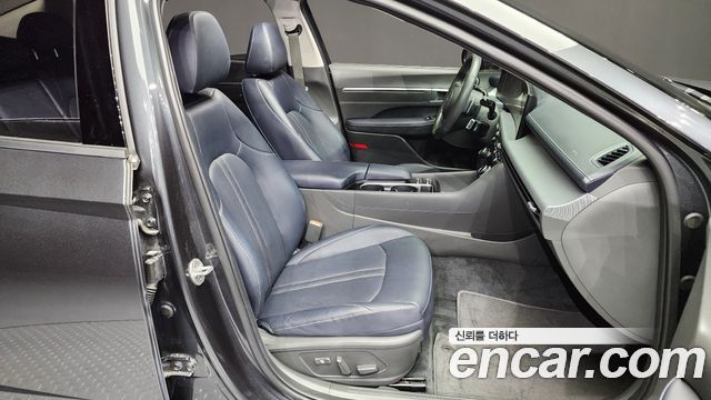Hyundai Sonata The Edge (DN8) 1.6 Turbo Inspiration 2024 — фото 15