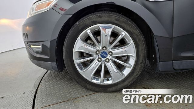 Ford Taurus 3.5 Limited 6th 2012 — фото 5