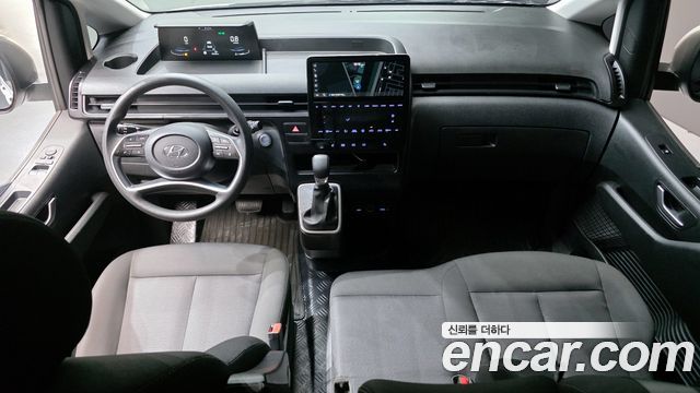 Hyundai Staria 4WD Tourer 11-Seater Smart 2022 — фото 7