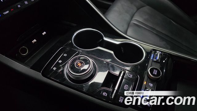 Kia K5 (III) 2.0 Prestige 2021 — фото 9