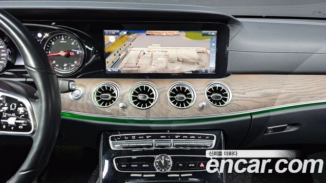 Mercedes-Benz E-Class (W213) E220d 4MATIC Exclusive 2020 — фото 15