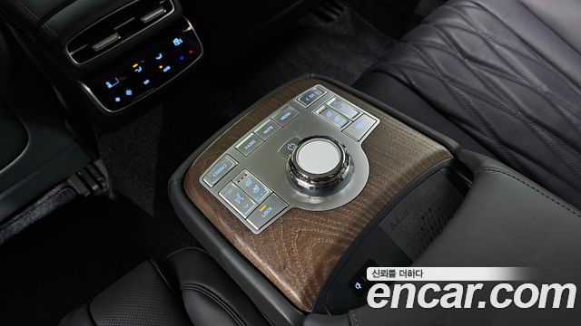 Genesis G80 (RG3) Gasoline 2.5 Turbo AWD 2025 — фото 18