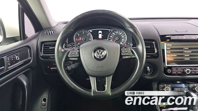 Volkswagen Touareg V6 3.0 TDI Bluemotion 7P5 2011 — фото 17