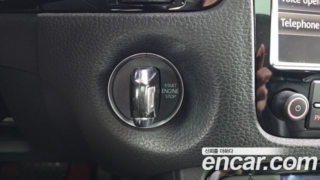 Volkswagen Touareg V6 3.0 TDI Bluemotion 7P5 2011 — фото 21