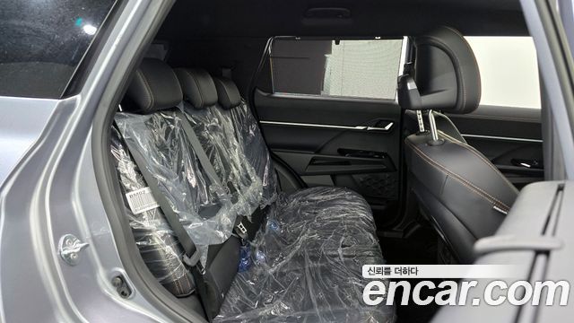 KG Mobility (SsangYong) Torres EVX E7 2025 — фото 12