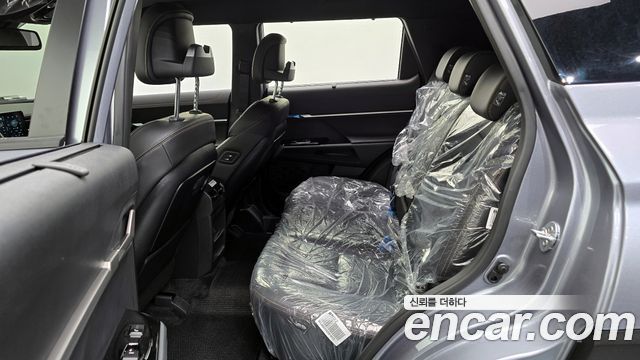 KG Mobility (SsangYong) Torres EVX E7 2025 — фото 13