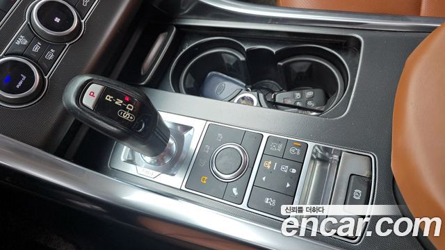 Land Rover Range Rover Sport (II) 3.0 SDV6 HSE Dynamic 2016 — фото 9