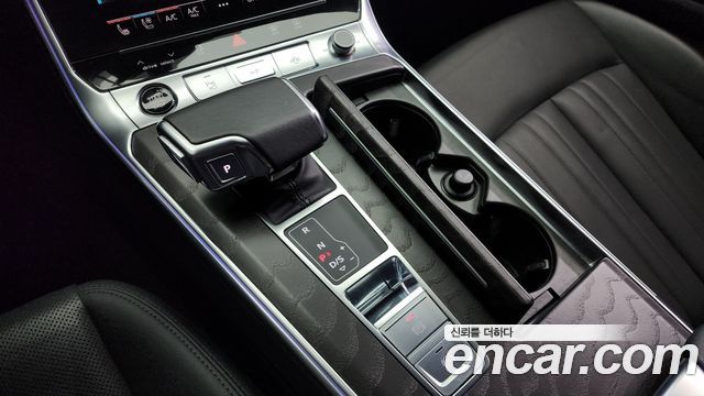 Audi A6 (C8) 45 TFSI Premium 2023 — фото 9