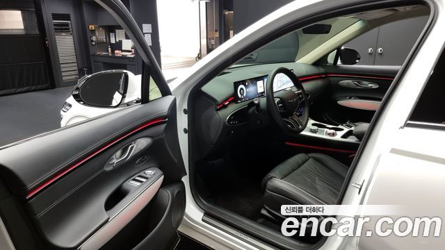 Genesis GV70 2.5T Gasoline 2WD 2025 — фото 10