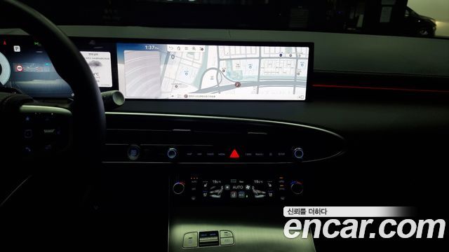 Genesis GV70 2.5T Gasoline 2WD 2025 — фото 18